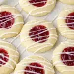 20 holiday raspberry shortbread