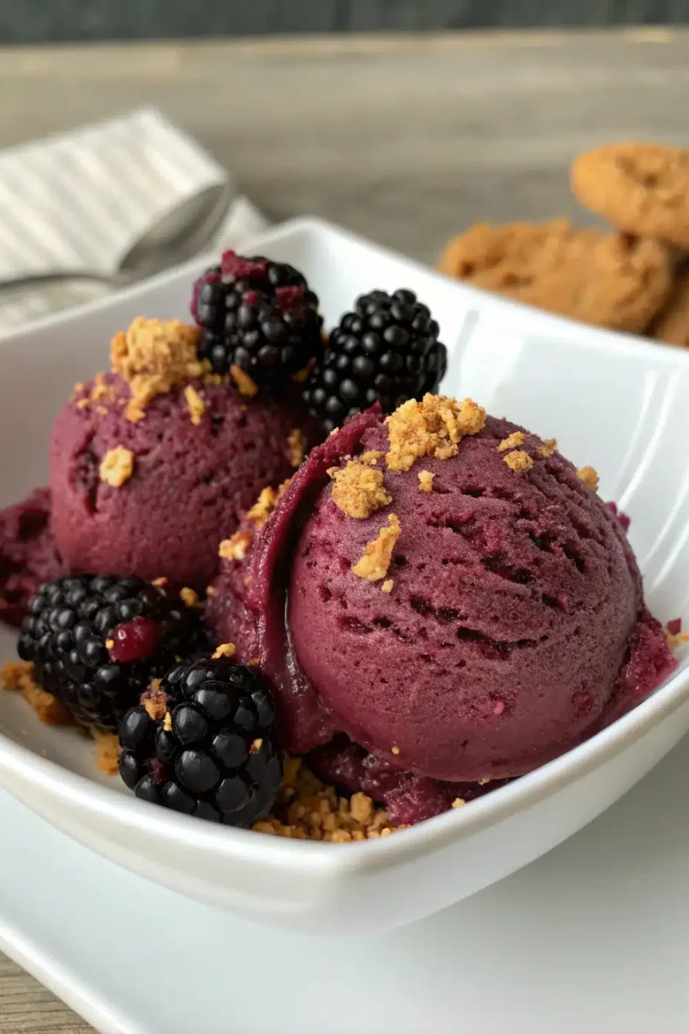 blackberry ice cream