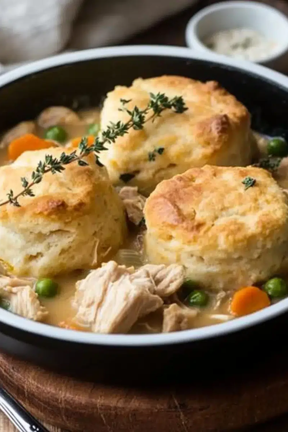 chicken pot pie biscuit skillet
