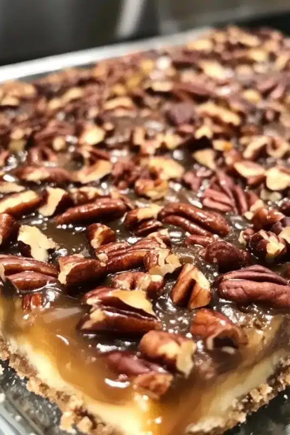 pecan caramel shortbread bars