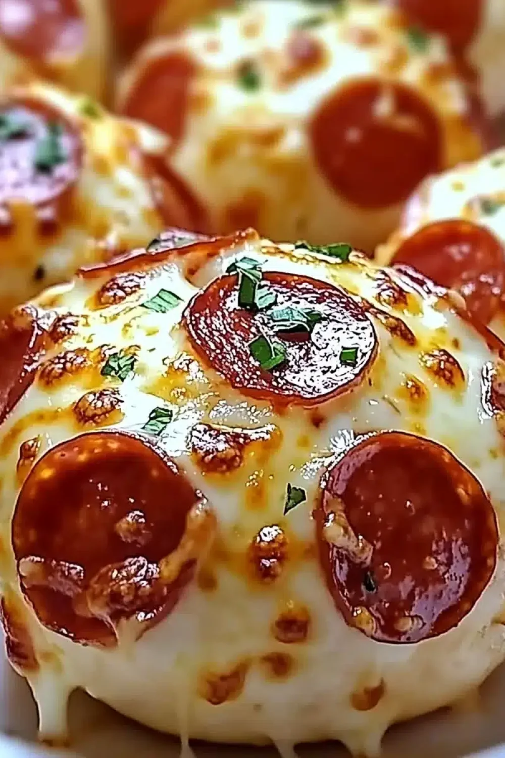 pepperoni pizza bombs